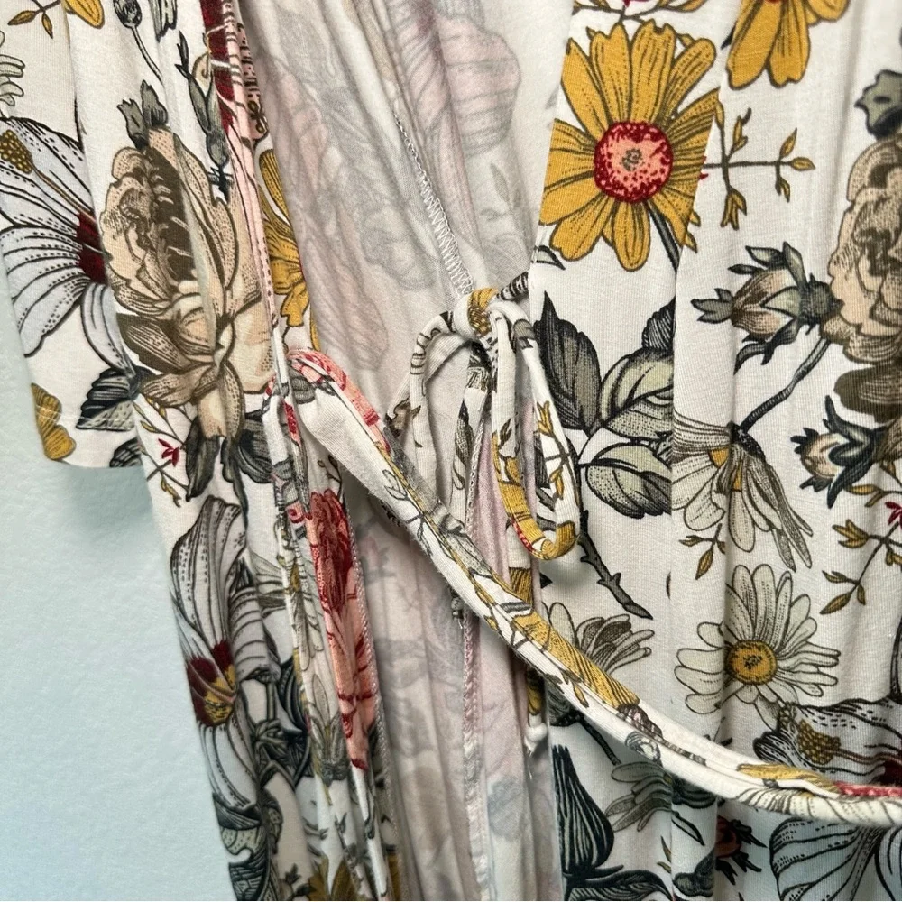 Hattie Milkmaid Goods Robe XXL Maternity Postpartum Newborn Floral Stretchy EUC - Picture 7 of 14
